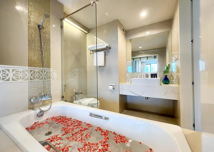 Furamaxclusive Pratunam Park Hotel 4*