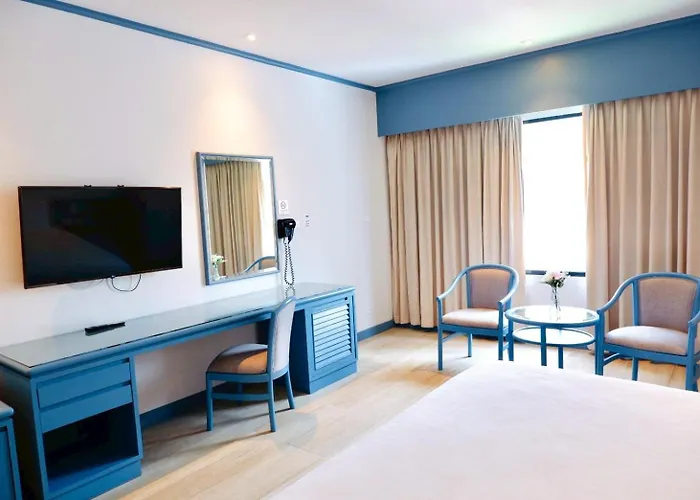 Furamaxclusive Pratunam Park Hotel