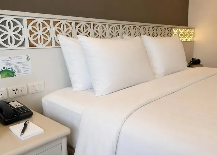 Furamaxclusive Pratunam Park Hotel